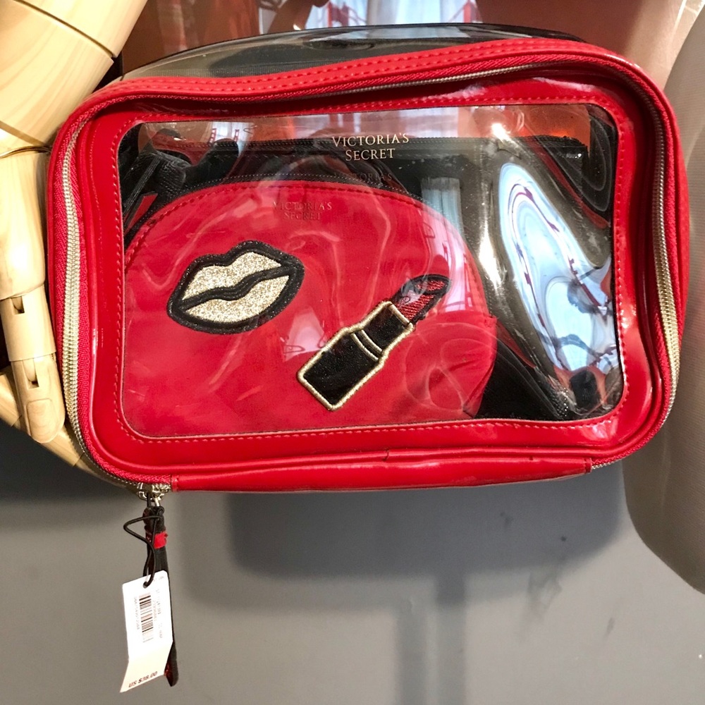 Victoria’s Secret 3-1 make up bags